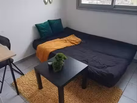 studio meublé haut d gamme / 18m2 /650 cc