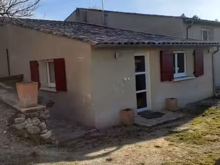 t2 meublé 64 m2 avec jardin