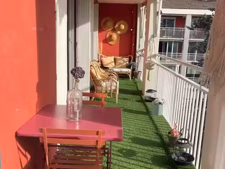 appartement meublé avec terrasse – parking- climatisation aix-en-provence
