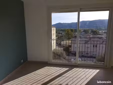 appartement t3+cave+logia