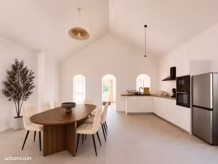 six-fours-les-plages – t4 de 134 m² rénové avec vue mer et jardin