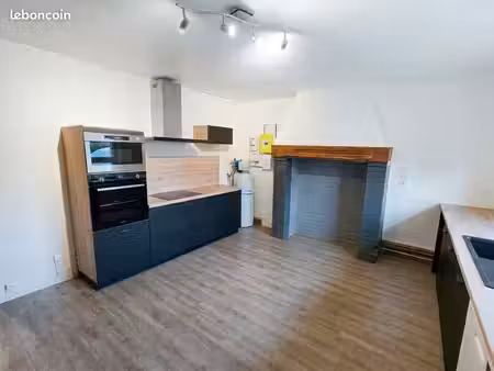 maison 84m²  terrain 1501m²