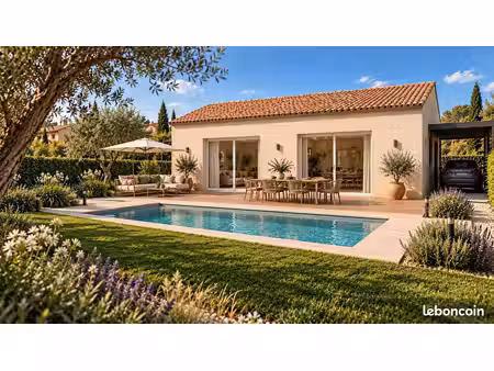 maison 80 m² avec terrain à la brillanne (04)