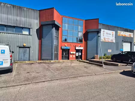 local d’activité / entrepôt + bureaux – villeurbanne (69100)