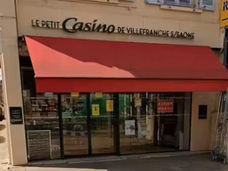 local commercial 268 m²