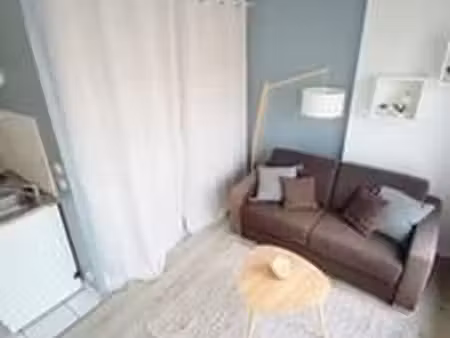 location studio meublé 24m²