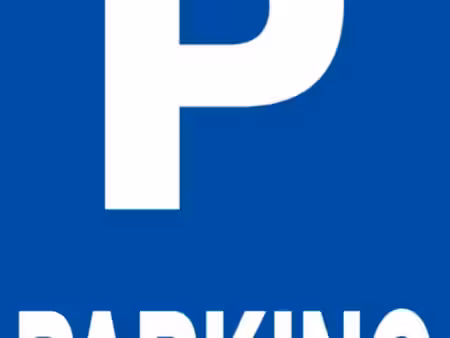 location de 2 places de parking extérieures sécurisées – véhicules  utilitaires  camping-c