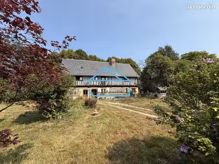 château 9 pièces 238 m²