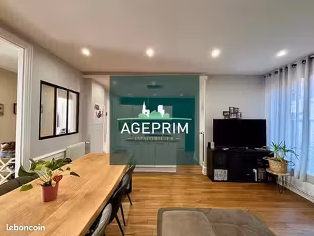 appartement 5 pièces 145 m²