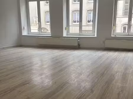 appartement lumineux en duplex  3 chambres – 93 39 m² – mirecourt