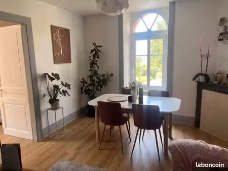 appartement t4 95 m2 avec garage + place de parking