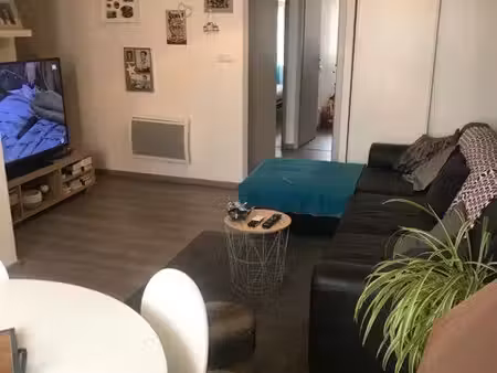 62 m2 t4 en duplex 2ème etage centre ville de pamiers