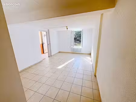 appartement 2 pièces 63 m²