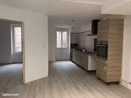 appartement plain pied avec extérieur