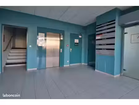 bureaux 49 m² troyes