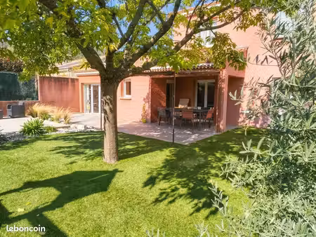 maison familiale de 110 m² – 4 chambres  jardin paysager & double garage