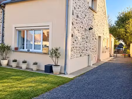 maison rénovée avec jardin – 4pièces - pecqueuse – 85 m²