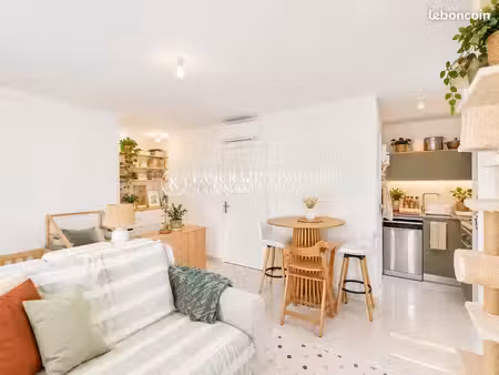 studio 1 pièce 33 m²