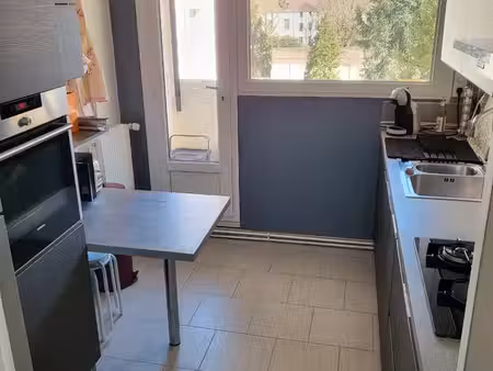 t3 lumineux de 70m3 - centre ville d'auxerre