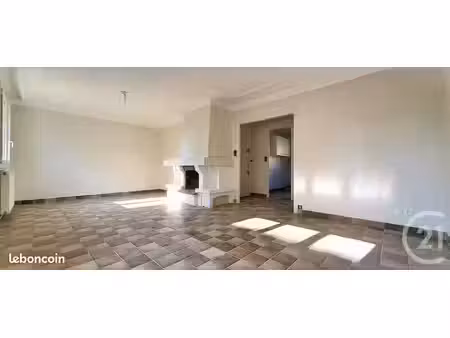 appartement 4 pièces 67 m²