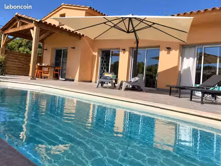 villa 4 pièces 111 m²