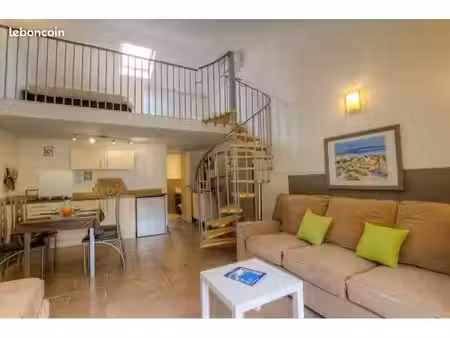 location à l’année scolaire f3 près de lecci