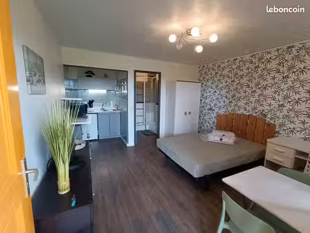 joli studio meublé tout inclus