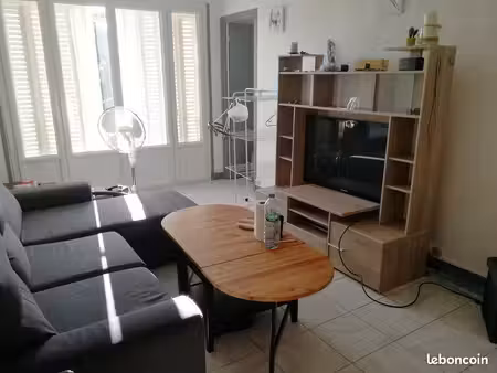joli appartement t3 proche utt