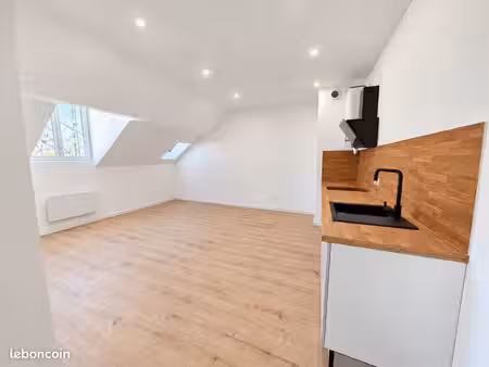 appartement 2 pièces rénové centre ville millau