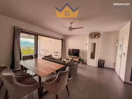 appartement 5 pièces 61 m²