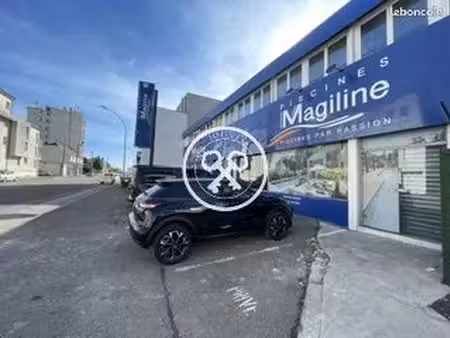 local commercial 360 m² troyes