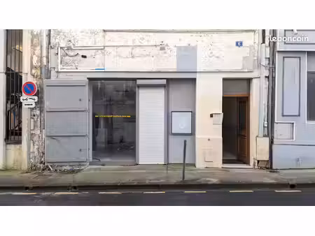 à vendre ou à louer – local commercial de 20 m² à saintes