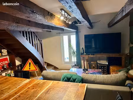 superbe t2 en duplex