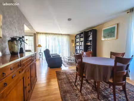 appartement 4 pièces 82 m² avec jardin privatif et garage fermé — caen  quartier lébisey
