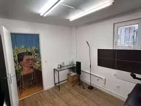 appartement 1 pièce 9 m²