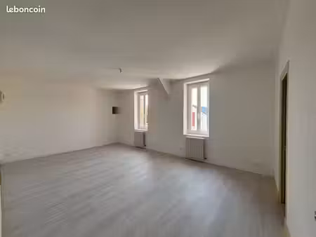 a louer t3 avec garage
