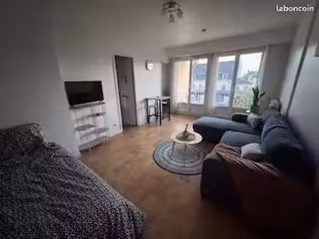 studio meublé en centre ville  proche de la gare