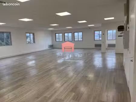 bureaux 201 m² neuilly-sur-marne