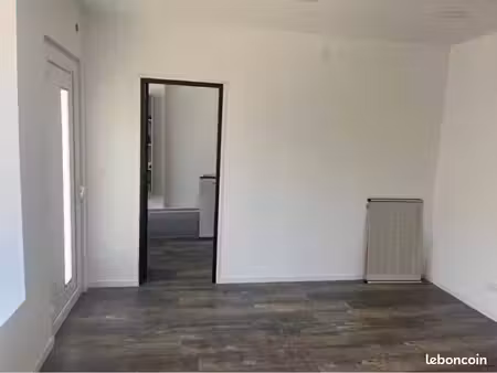 local commercial
