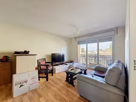 appartement périgueux 2 pièces 41 m2 avec balcon