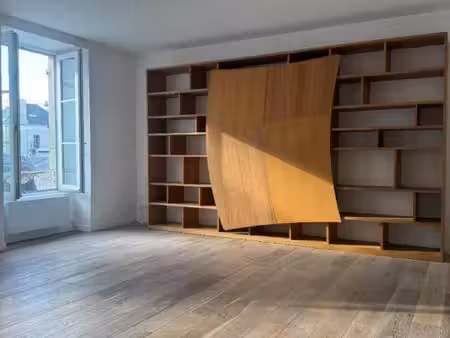 vannes - appartement 101 m2 - au coeur du quartier historique