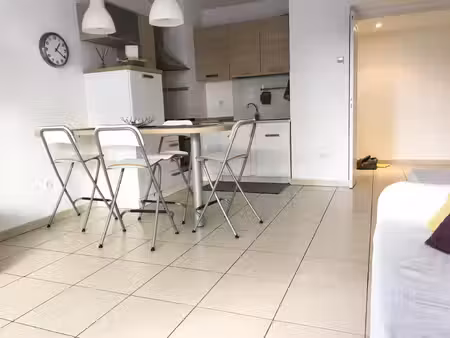 2 pièces meublé + parking