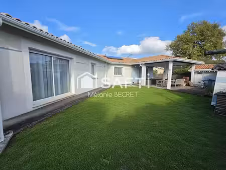 maison 6 pièces 162 m² avec piscine  garage  terrasse couverte et grand jardin