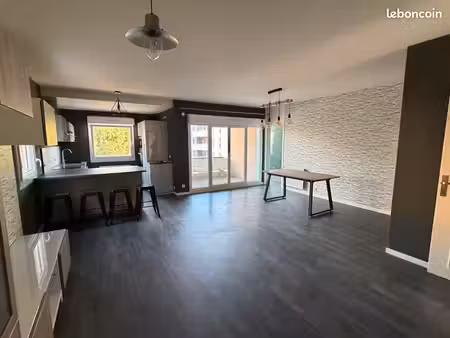 appartement 84m² 3ch résidence tranquille pied du tram