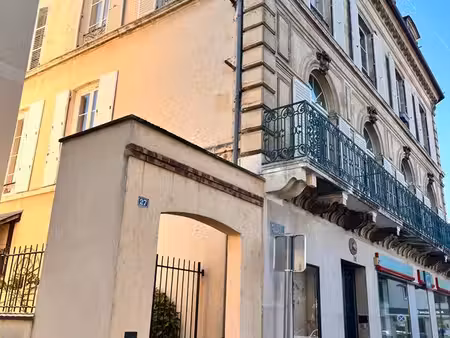studio hyper centre gare à 2min