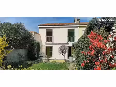 maison t5  85 m2  3 chambres  1 étage