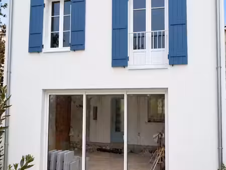 maison étendue à finir de rénover