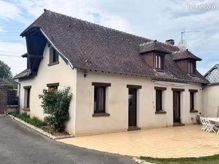 longère normande à vendre avec jardin et dépendance - beau potentiel