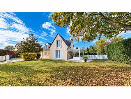 maison 7 pièces 156 m²