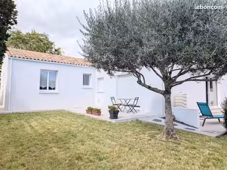 périgny centre -maison de plain pied 120 m² -3 ch. jardin garage
